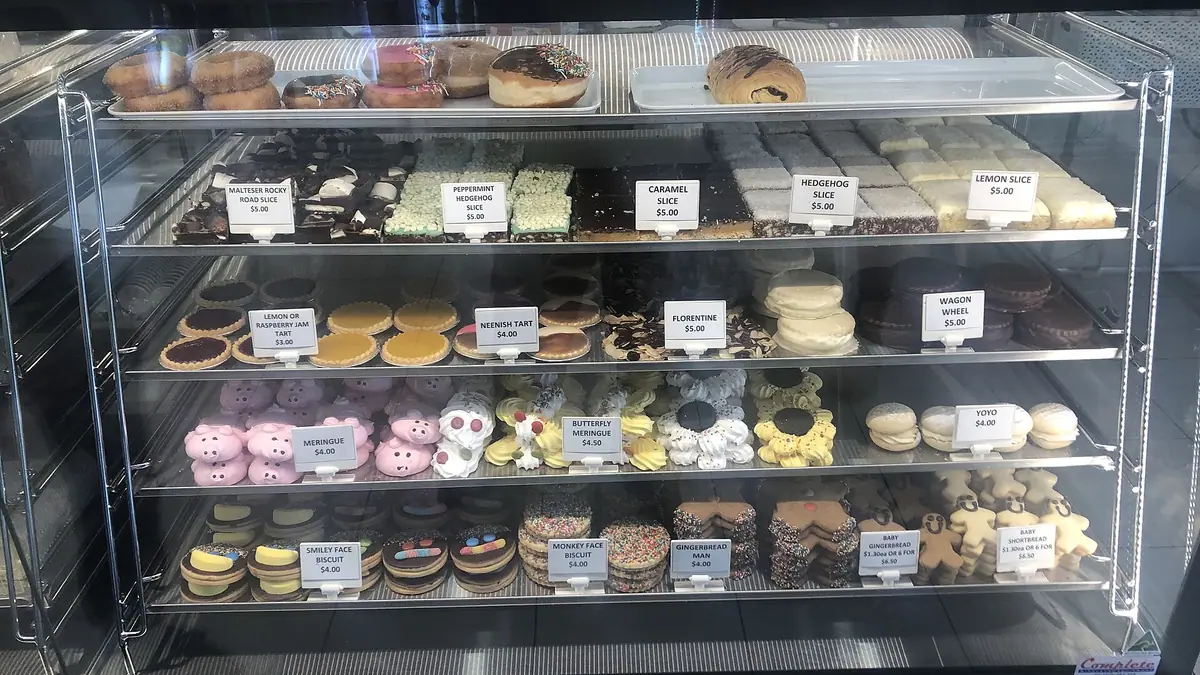 Glanmor's – bakery in Trethomas, Caerphilly